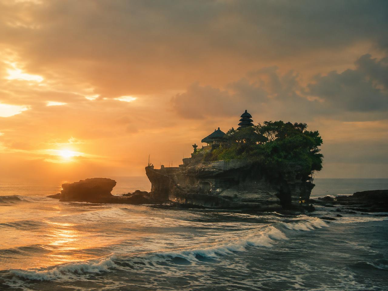 Bali: Faith & Discovery